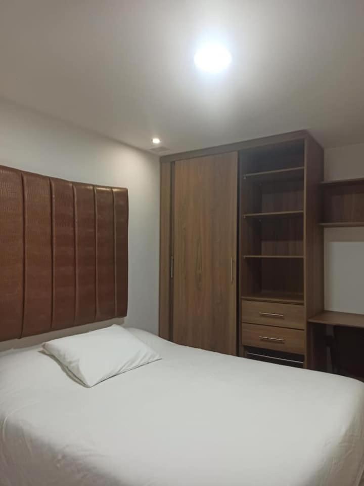 Suites+Arte Quito Luaran gambar