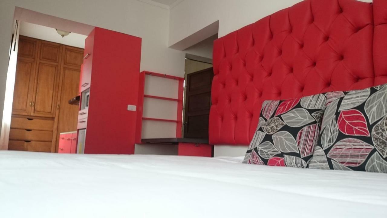 Suites+Arte Quito Luaran gambar
