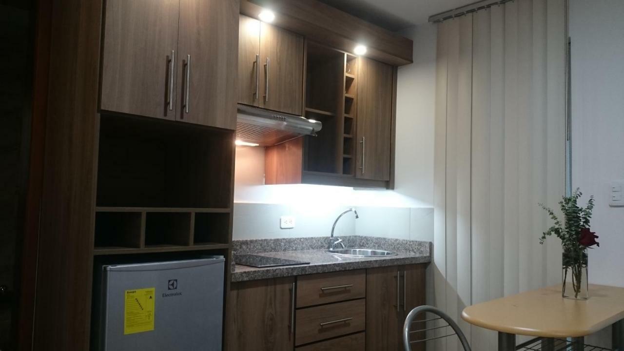 Suites+Arte Quito Luaran gambar
